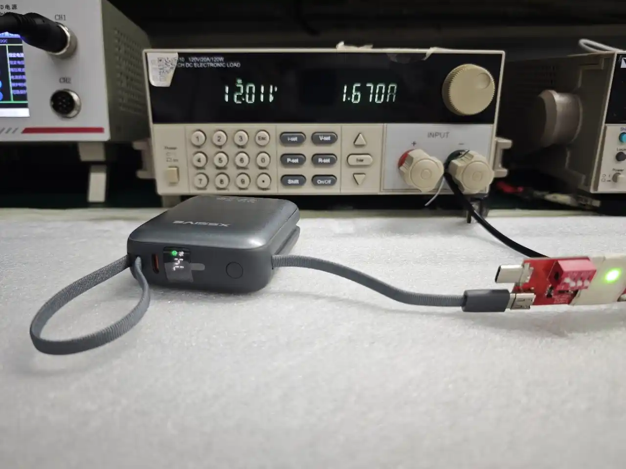 Discharge testing a power bank sample on a QC bench: measuring delivered mAh to verify cell grade before OEM production
