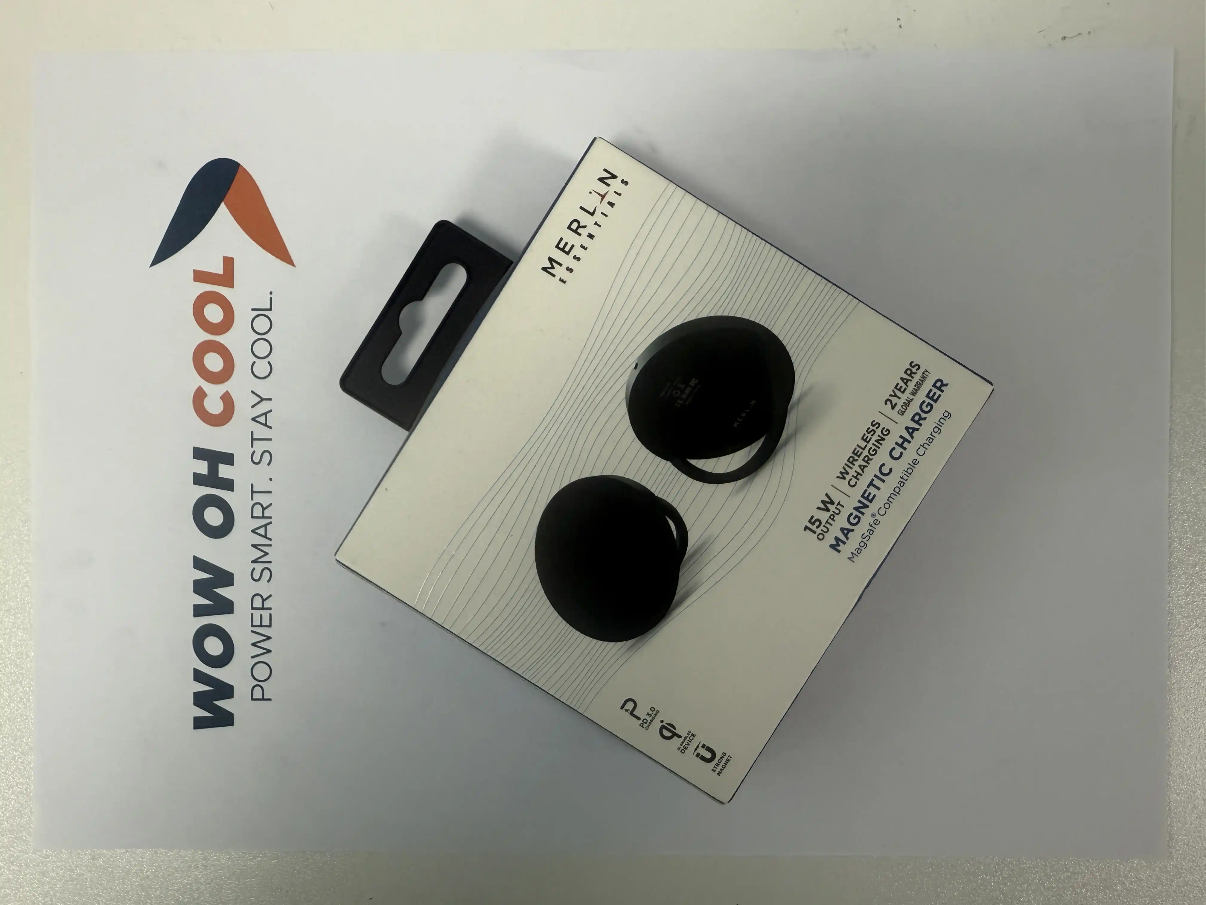 Merlin Digital 15W wireless charger - OEM manufacturing with 5-day DHL sample turnaround