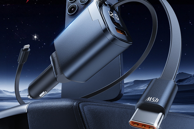 4-in-1 Car Charger with Digital Voltmeter, Dual Retractable Cables 105W Total Power PPS 45W Fast Charging