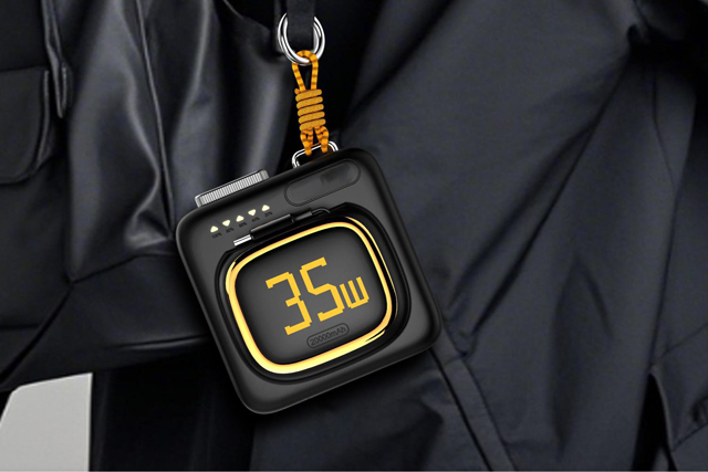 45W Dual Fast Charging 20000mAh Power Bank with Retractable Cable